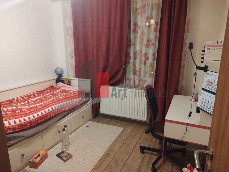 Huedin vanzare apartament 3 camere