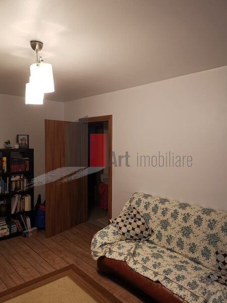 Huedin vanzare apartament 3 camere